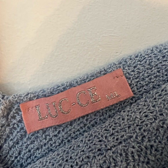 Summer top - Picture 3 of 3